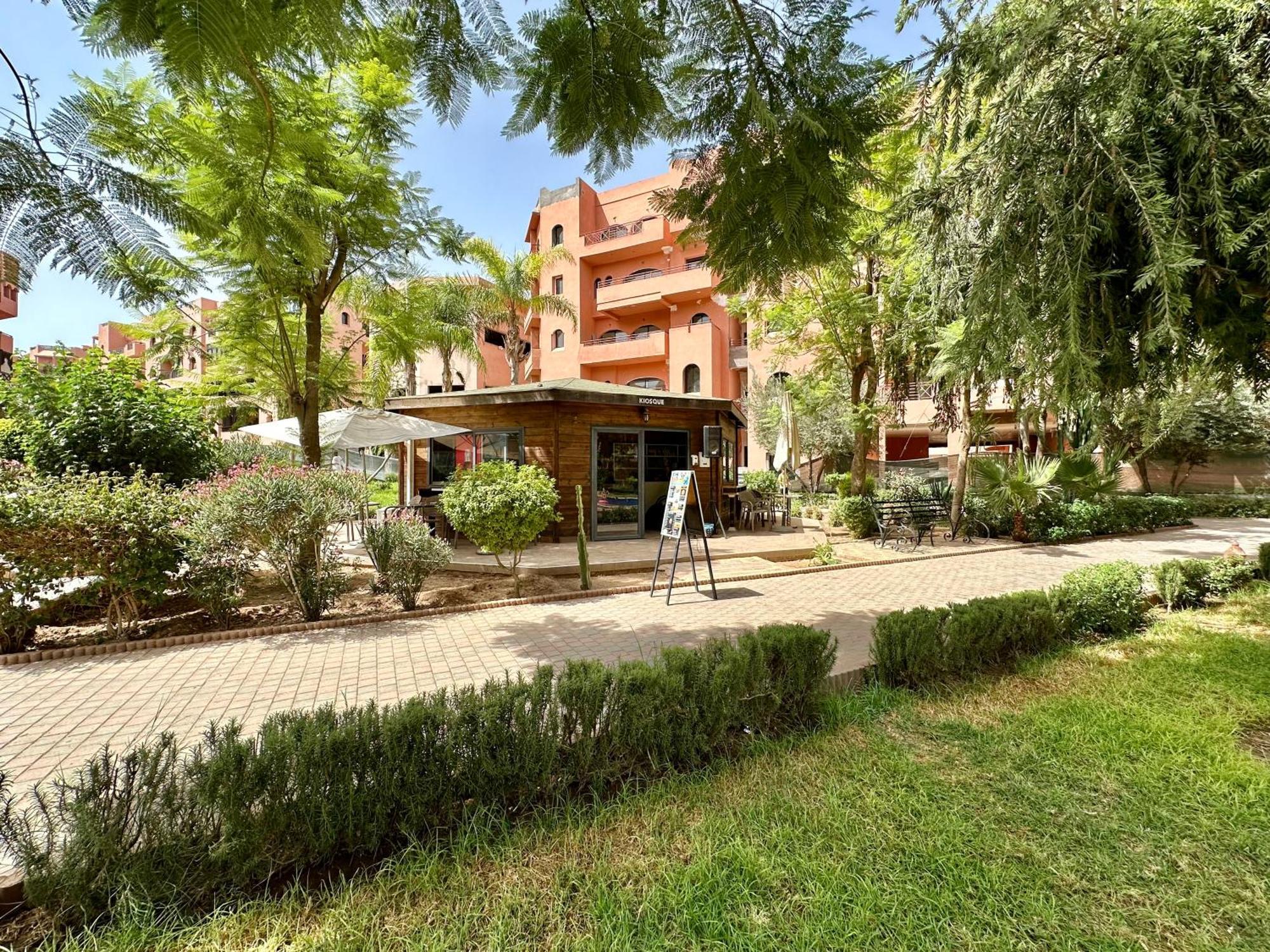 Oasis De Detente Avec Terrasse Et Vue Sur Piscine مراكش المظهر الخارجي الصورة